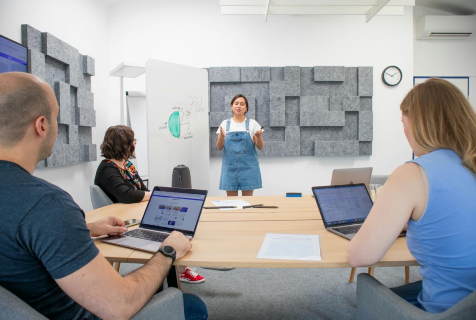 Professionelle Seminarumgebung für technische SEO-Schulungen